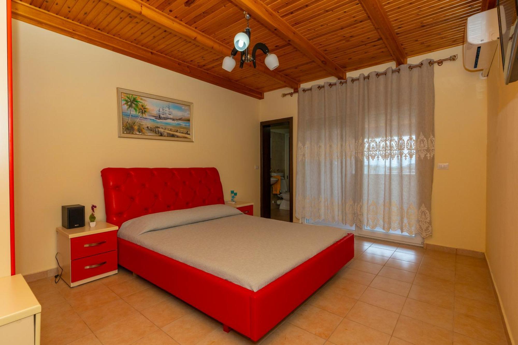 Hotel Albania Веліпоя Екстер'єр фото