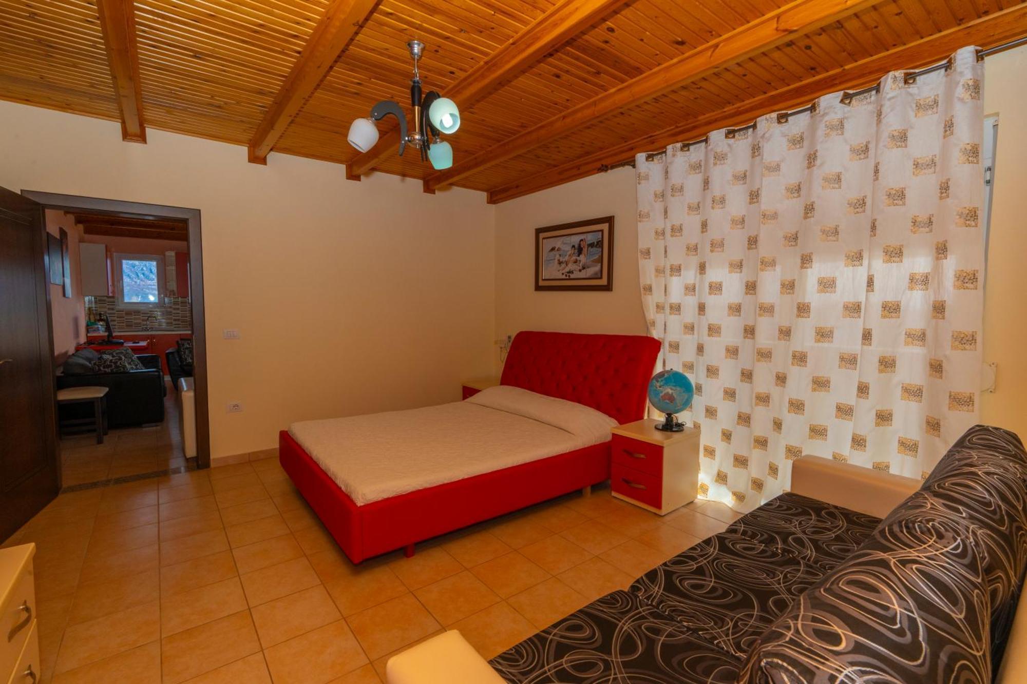 Hotel Albania Веліпоя Екстер'єр фото
